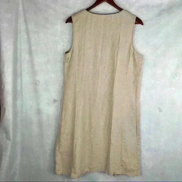 LL.Bean 100% Linen Oatmeal Color Sleeveless Button up Dress Measurement Included - Picture 5 of 10